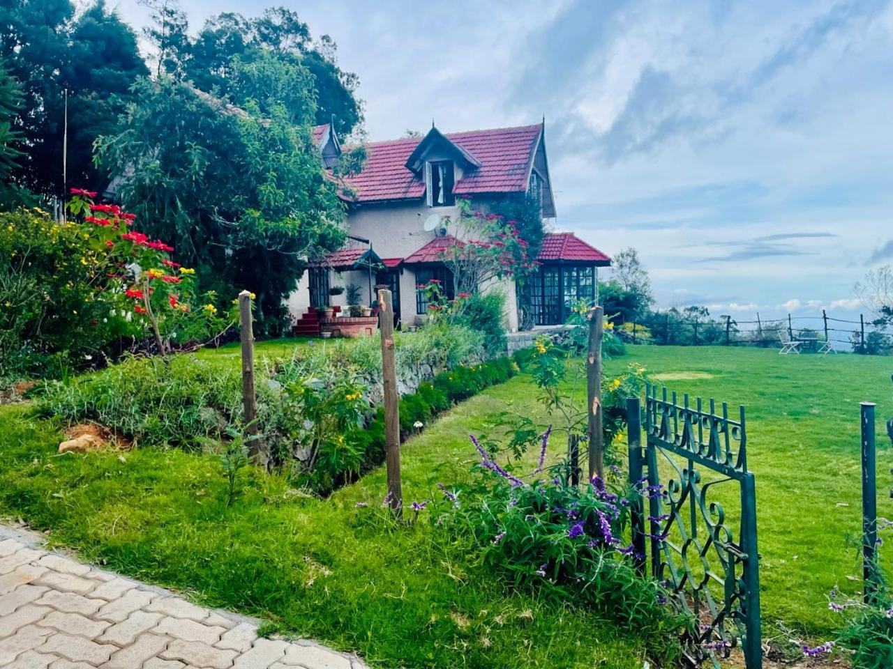 Stumpfields Bed & Breakfast Ooty Exterior photo